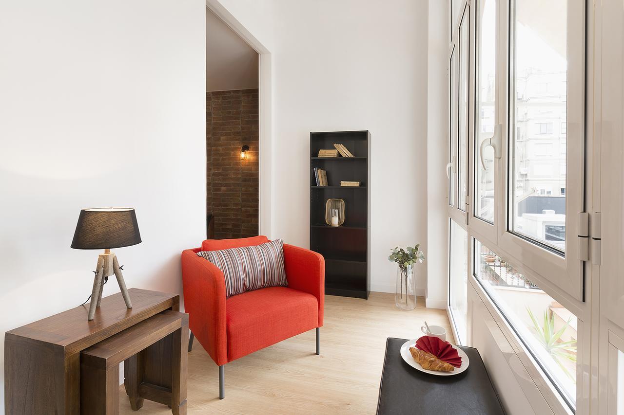 Ferienwohnung Royal Aribau Nextdoor Barcelona Exterior foto