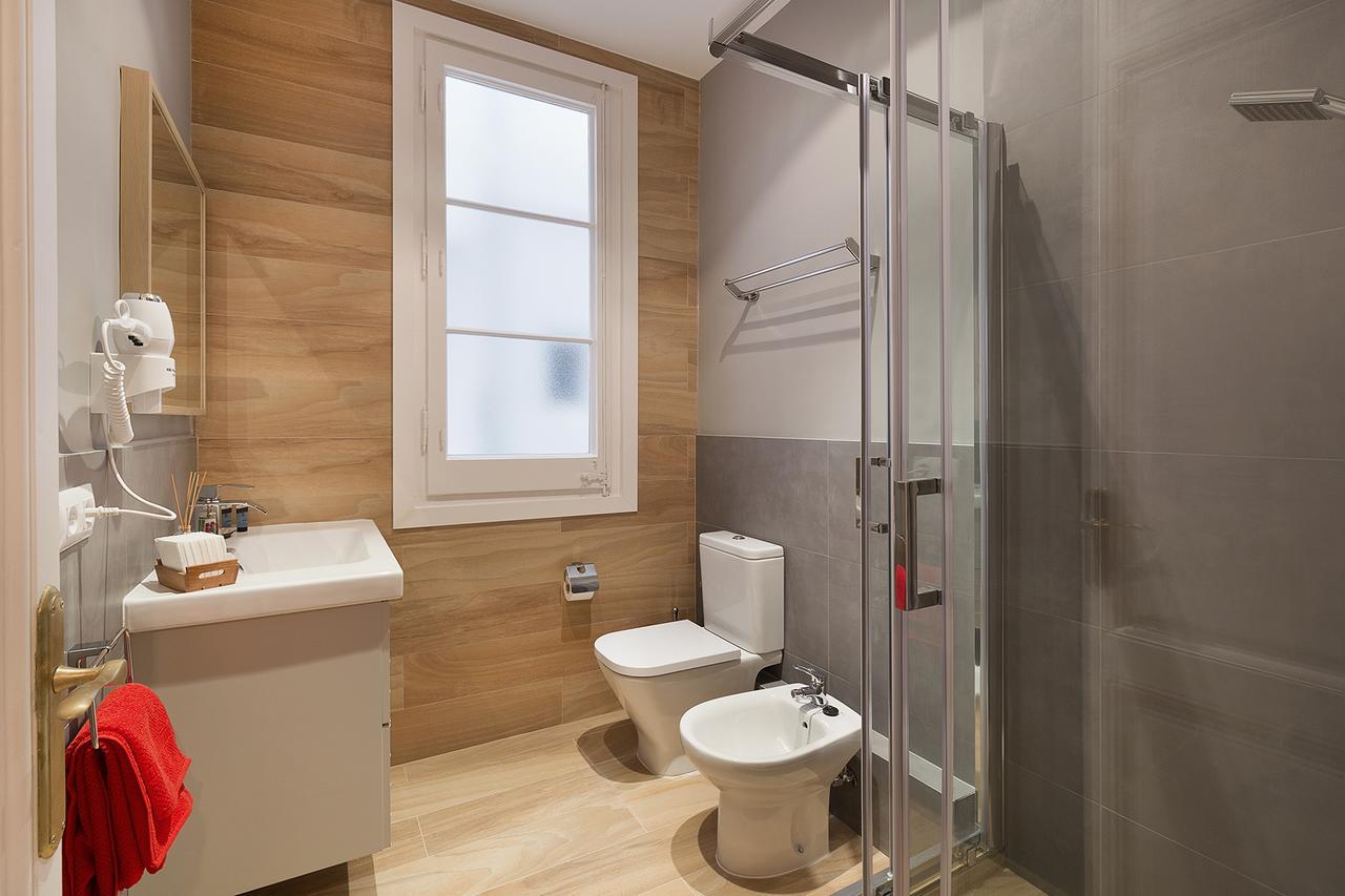 Ferienwohnung Royal Aribau Nextdoor Barcelona Exterior foto