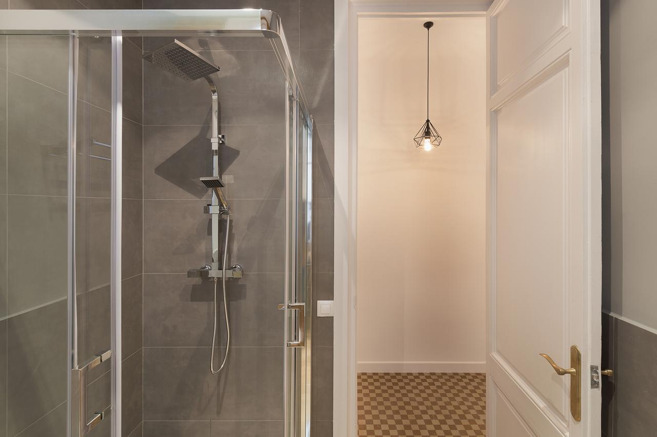 Ferienwohnung Royal Aribau Nextdoor Barcelona Exterior foto